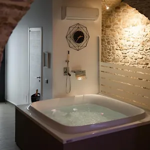 123 Luxury Con Jacuzzi Bed & Breakfast Palo del Colle