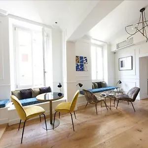 Parisii Luxury Relais 2*, Rom Italien